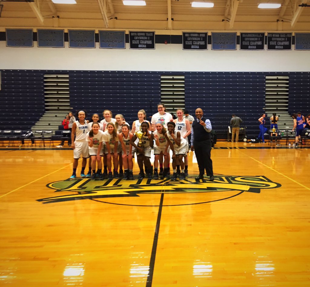 North Lady Titans tweet media