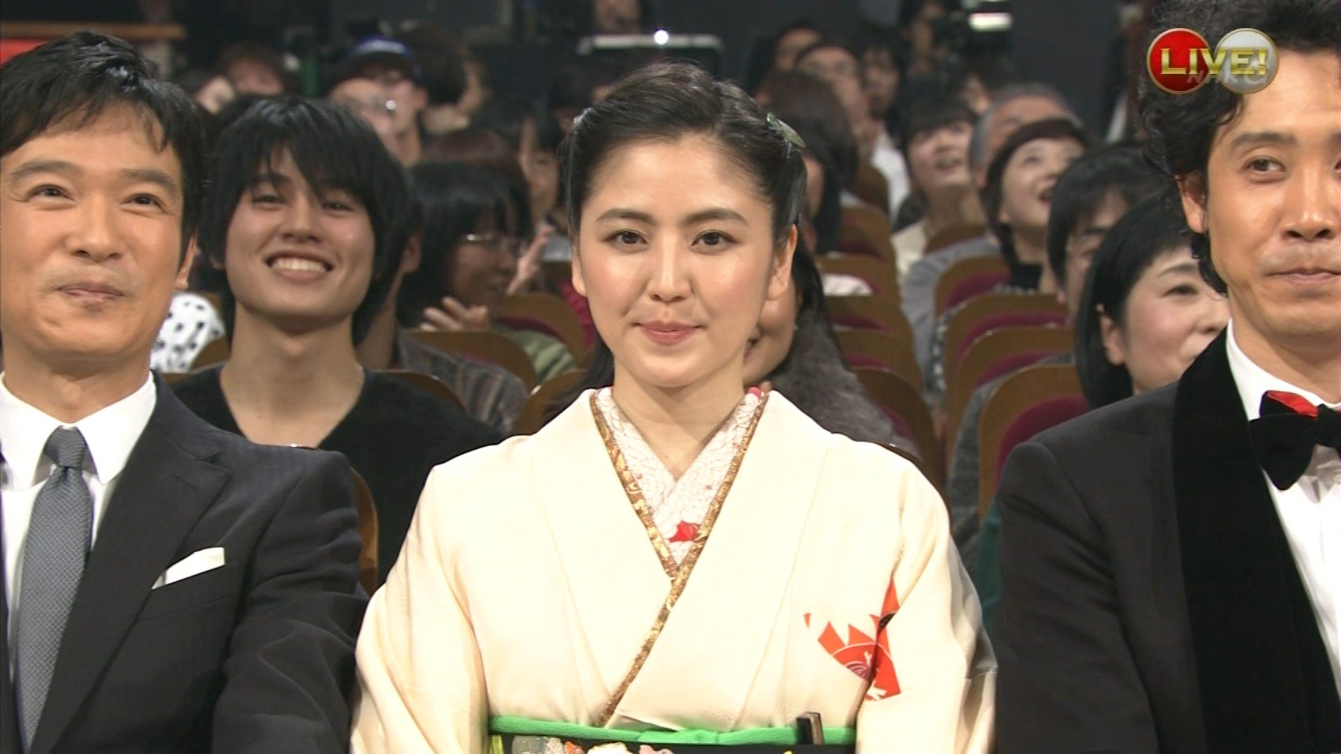 تويتر ナンガ O S على تويتر 堺雅人 長澤まさみ 土屋太鳳 有村架純 紅白歌合戦 T Co Iaiq7u9fn7