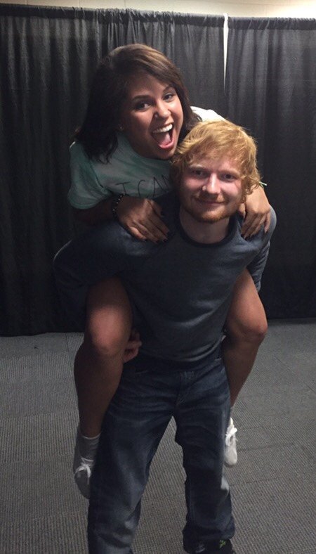 meetgreetgoals's tweet photo. https://t.co/6YVurwoya8