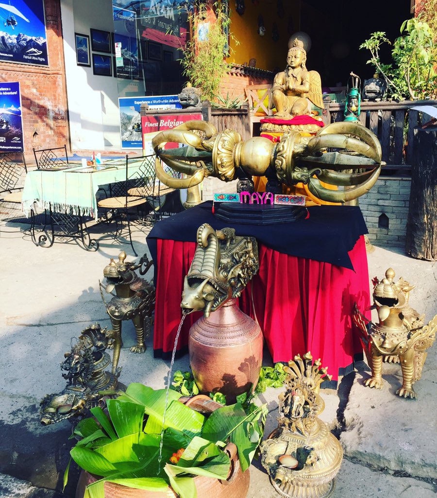 iamdsafe's tweet photo. #flowofwater #templegaurdians #dorje #idol #lakeside #Pokhara #Nepal🇳🇵 https://t.co/kSYXLzZTqa
