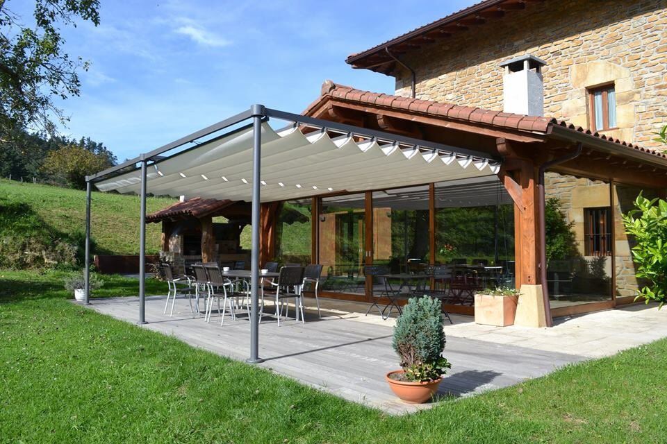 nortoldo's tweet image. Os dejamos las fotos de esta estupenda estructura montada en el Hotel Urune de Muxica.De la marca Shadelab.