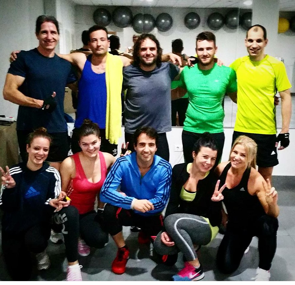maknolius's tweet photo. Ultima clase del año.. que grandes sois.!! 👏👏 #mrosello #functionalwod #funcionaltraining #crossfitnes #crossfit https://t.co/78tKszcSbt