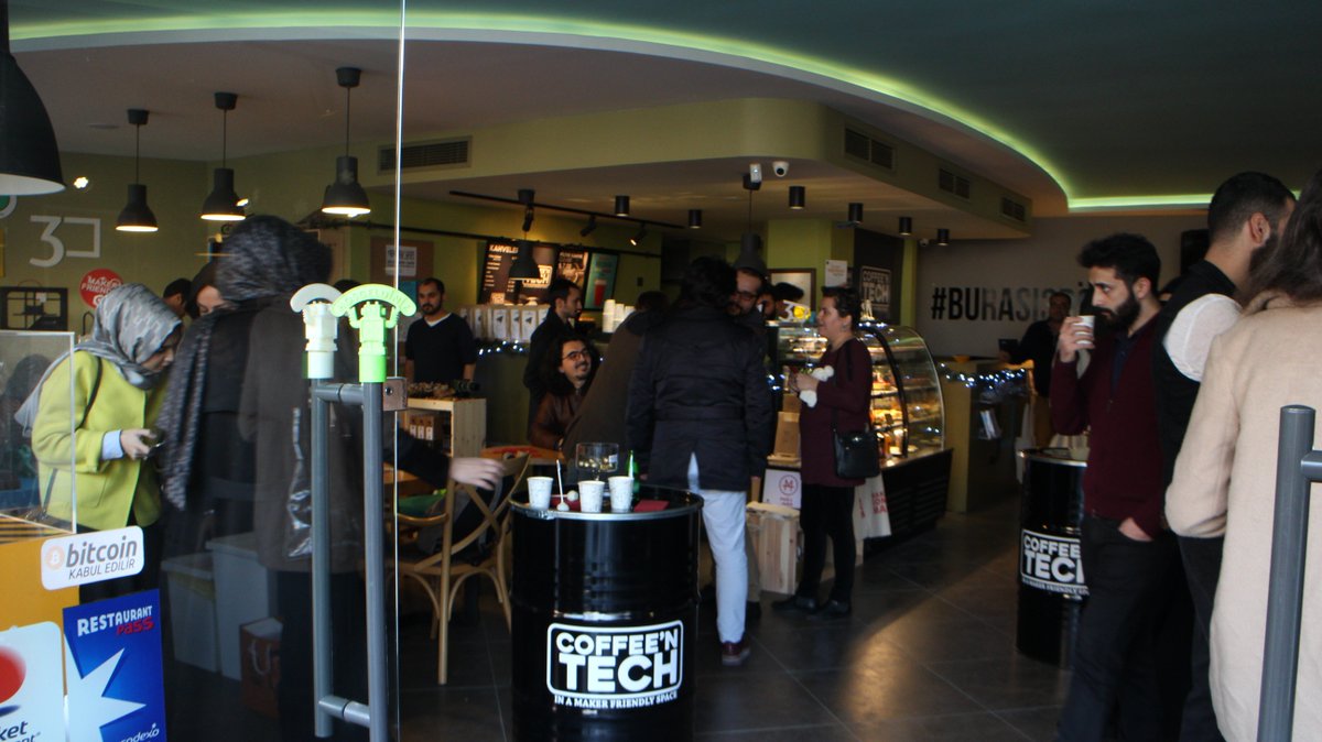 3Dortgen's tweet photo. Coffee'n Tech videomuz yayında! ❤👌☕ #coffeentech https://t.co/D4KdH3200N https://t.co/5J0z2MzVuw