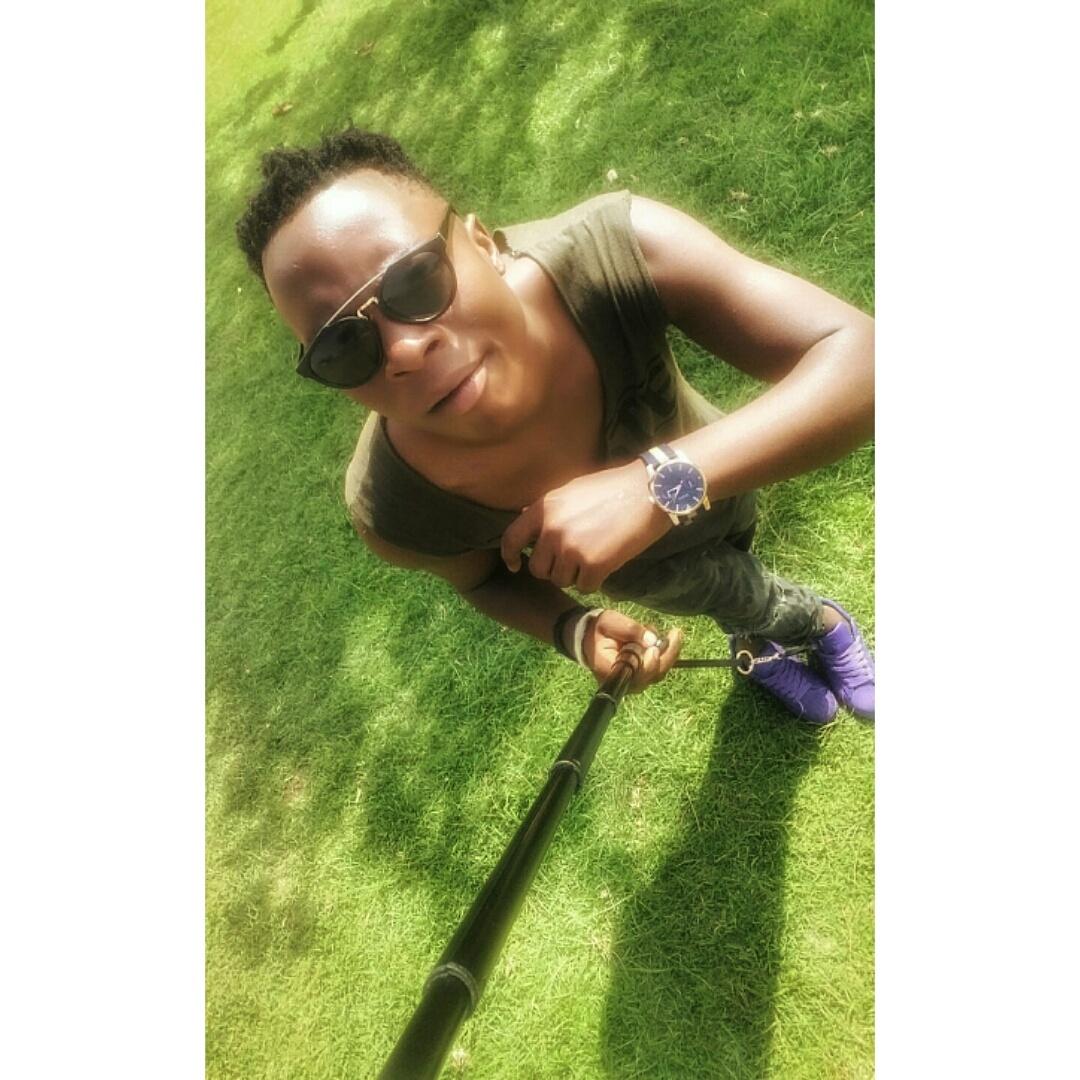 CsNoMess's tweet image. A hero doesn't appear unless the world really needs one. Let's hope 2016 they need one. 🔥

#CsNoMess