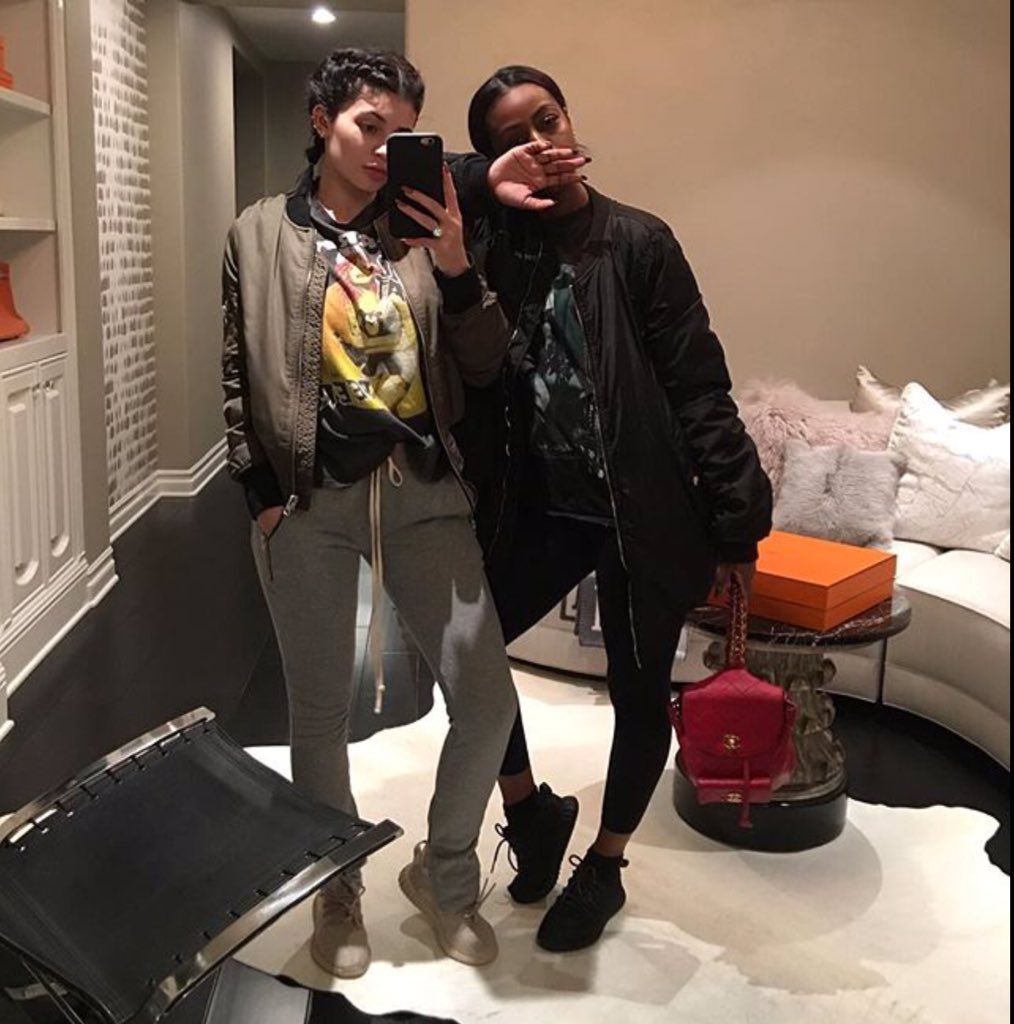 kyliejenneresp's tweet photo. Kylie vía Instagram https://t.co/VH0ii9lXm3