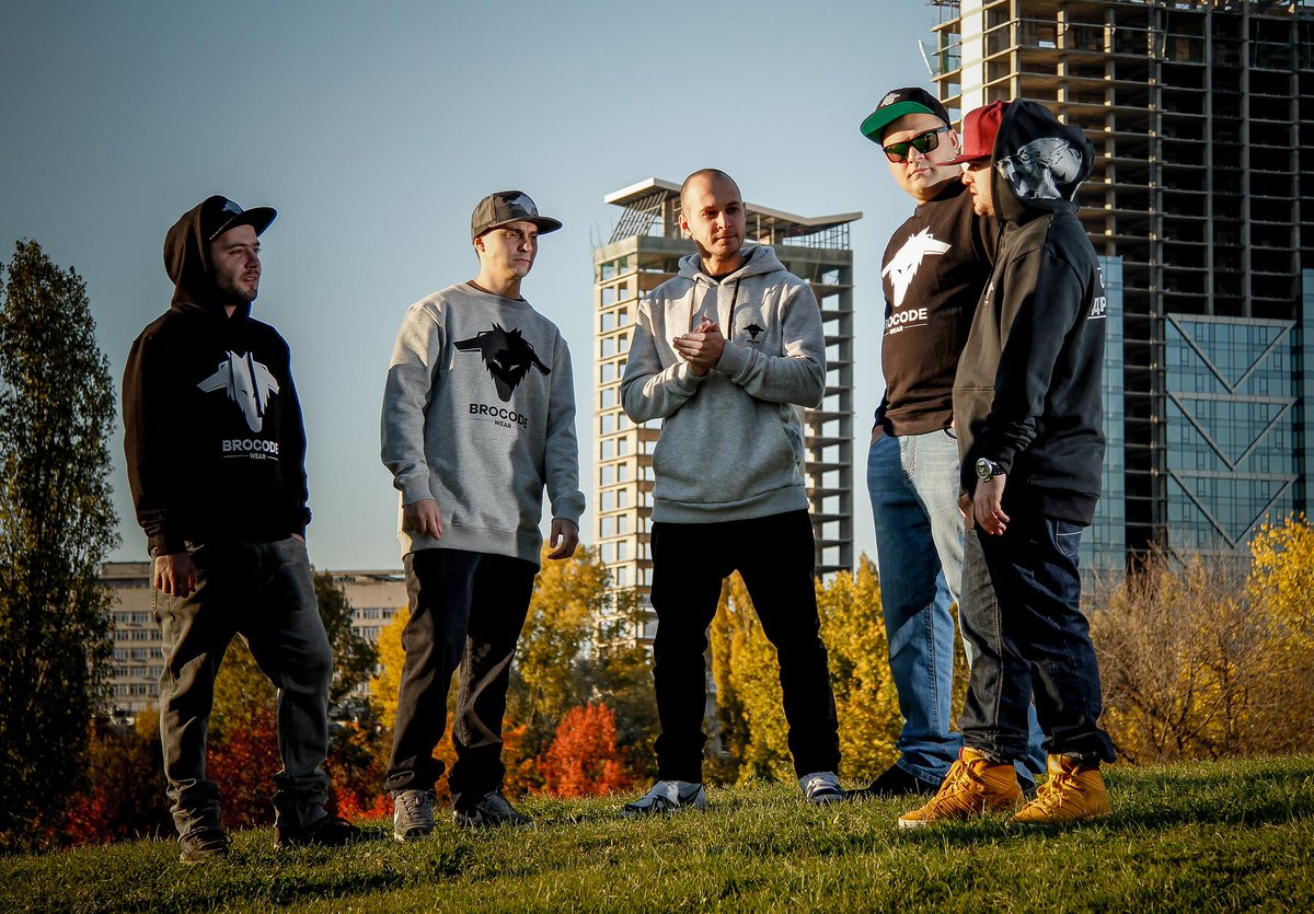 brocodewear's tweet image. Евгени, Жлъч, Бате Доуен, Брят Че & Trasher - So Called Crew. С няколко думи за важните неща brocodewear.com/bros-so-called…