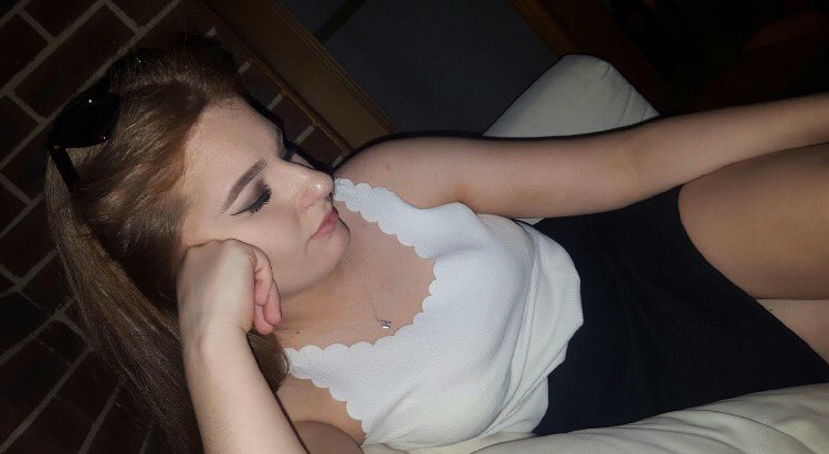 vfondofhes's tweet image. I just like my makeup