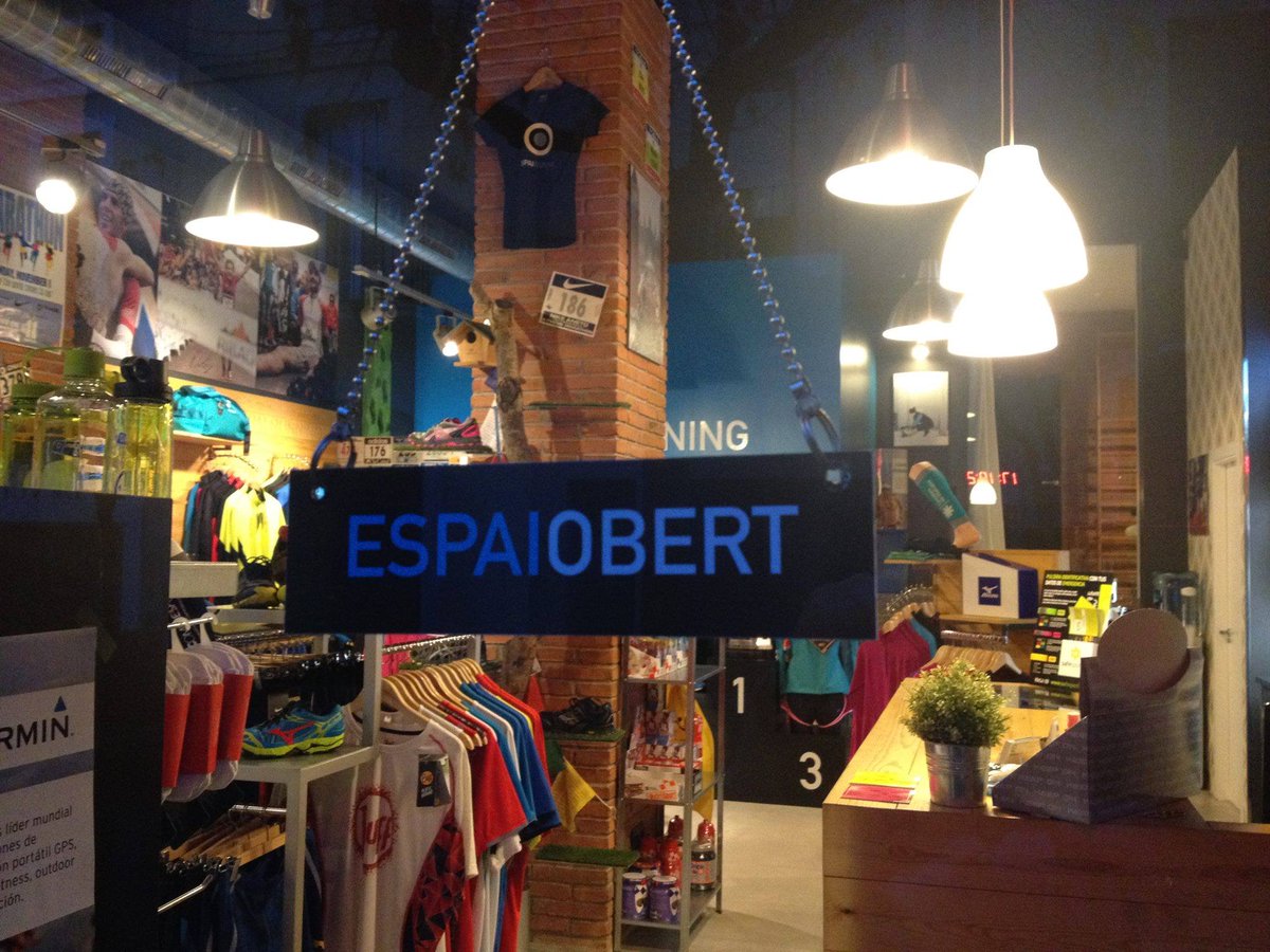 Aquest dissabte 2, diumenge 3 i dilluns 4 obrim tot el dia en horari comercial... Bon Any!