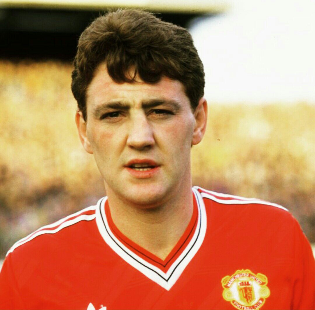 Happy birthday,Steve Bruce!                                      . 