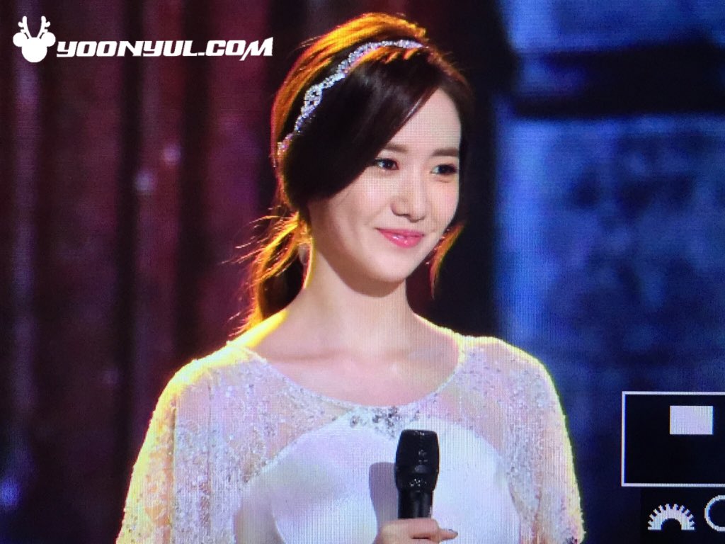 [PIC][31-12-2015]Hình ảnh mới nhất từ "2015 MBC Gayo Daejeon" của SNSD + MC YoonA - Page 5 CXjeYgFUQAAVjWQ