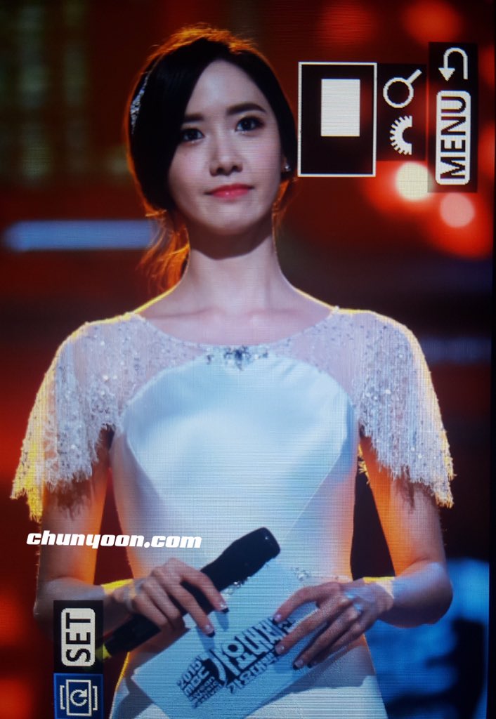 [PIC][31-12-2015]Hình ảnh mới nhất từ "2015 MBC Gayo Daejeon" của SNSD + MC YoonA - Page 6 CXjfYMHUAAIoCvI