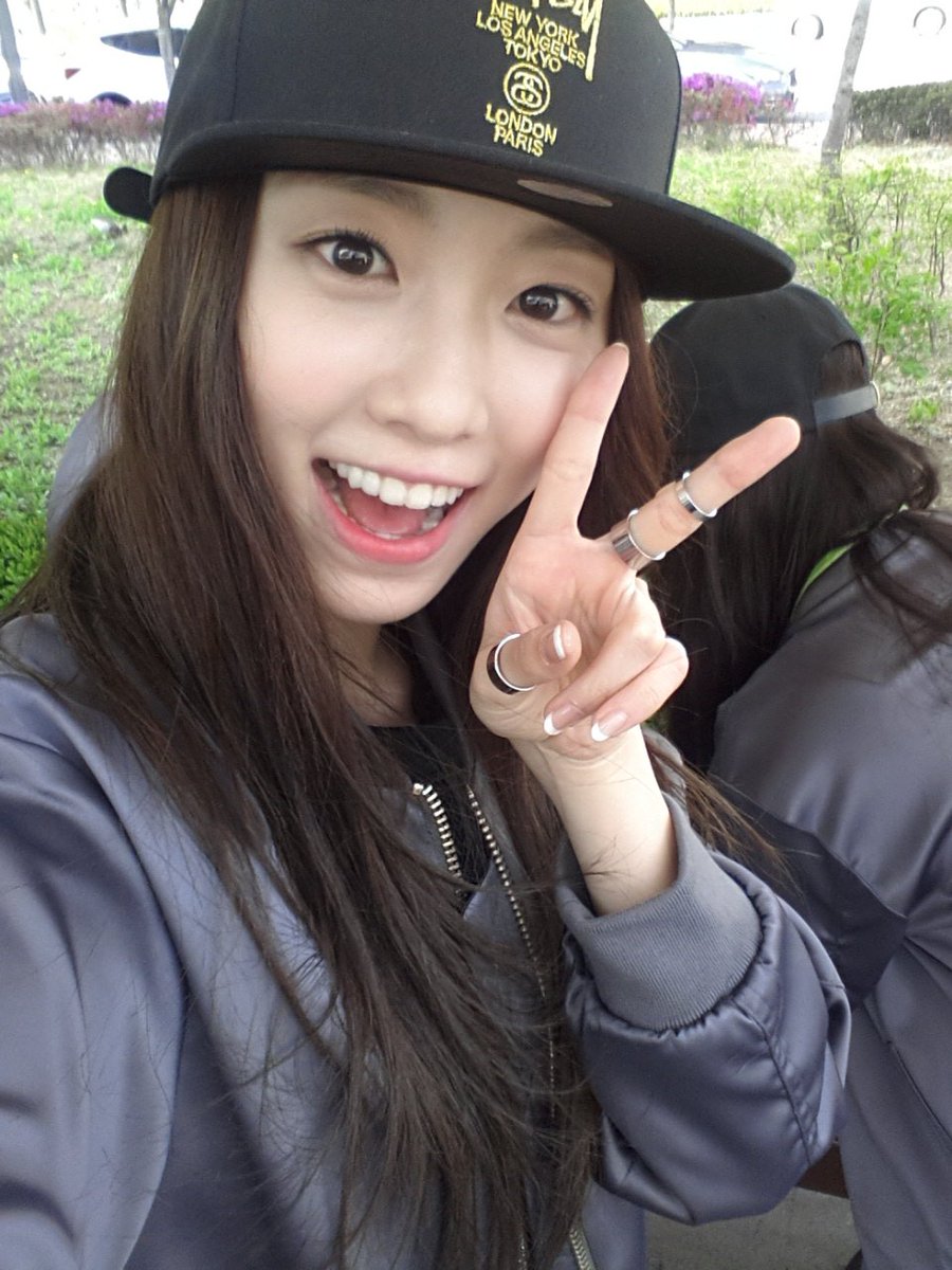 몇시간 남지 않은 2015년 마무리 잘하고!! 아푸지말고!! 사랑한다💕!!! 2016년에는 꼭!! 보는걸로?  콜?😆 <a href="/TheArk_official/">디아크 (The Ark)</a> 🙏!! 보고싶다 #이한라