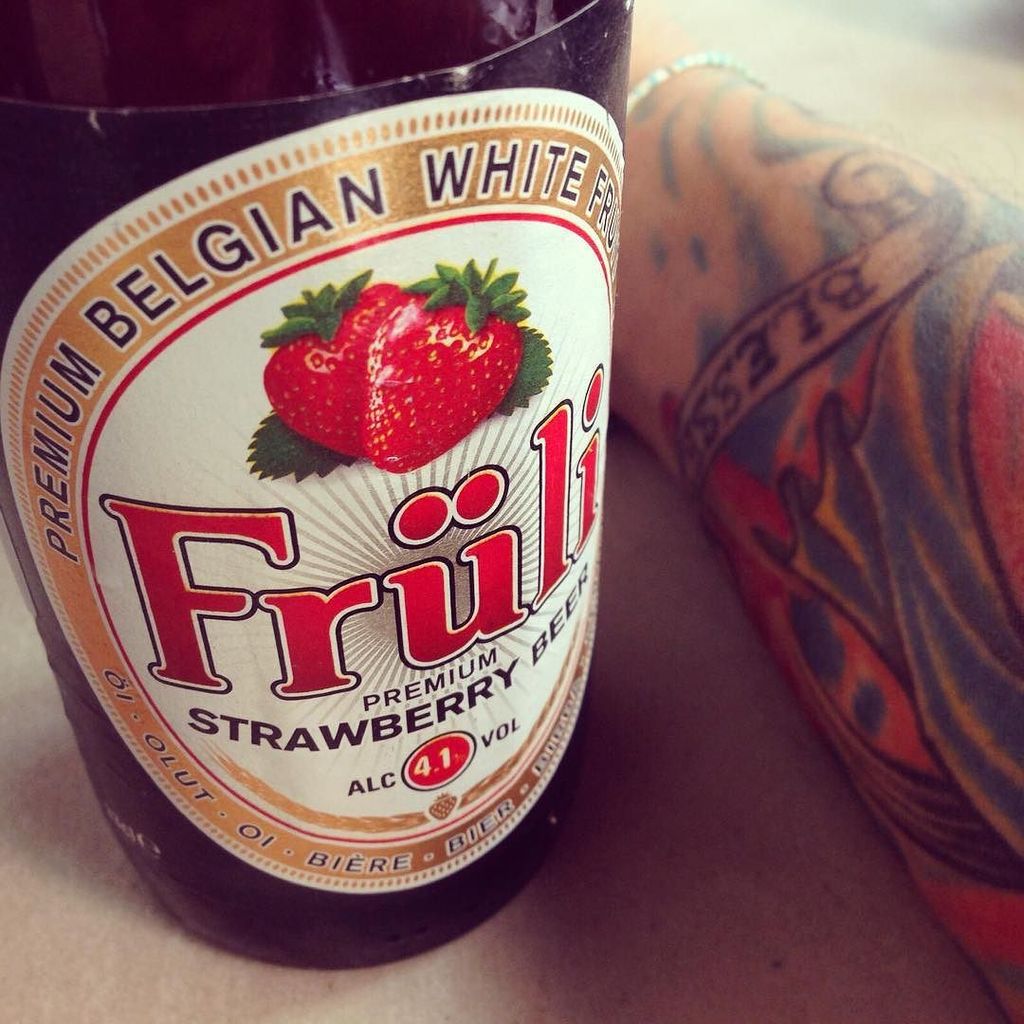 Counting down the hours with Fruli till the new year. Happy new year’s eve everyone! 🎉🎉