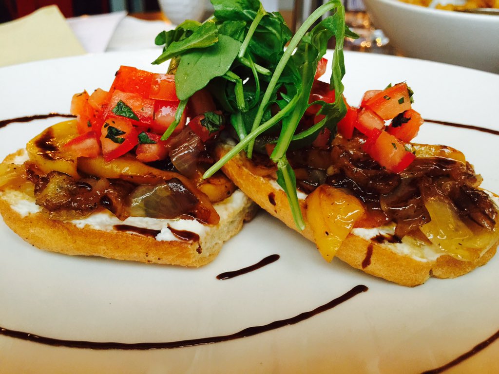 EatingWithErica's tweet image. I had a great time at @TRACEAtlanta this year! eatingwitherica.com/2015/08/trace/