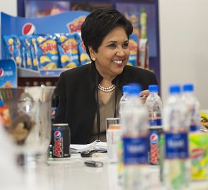 CraigPerkinson's tweet image. Who is the 2015 Food Processor of the year? ow.ly/WusvC #foodprocessing #yearend