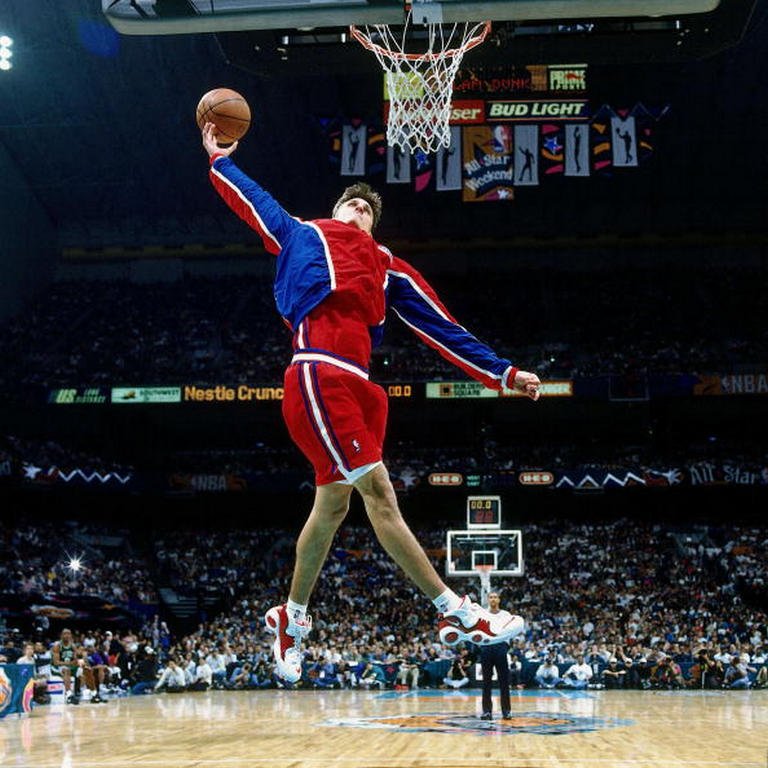 Happy Birthday to Brent Barry
(1996 NBA Slam Dunk Contest Winner) 