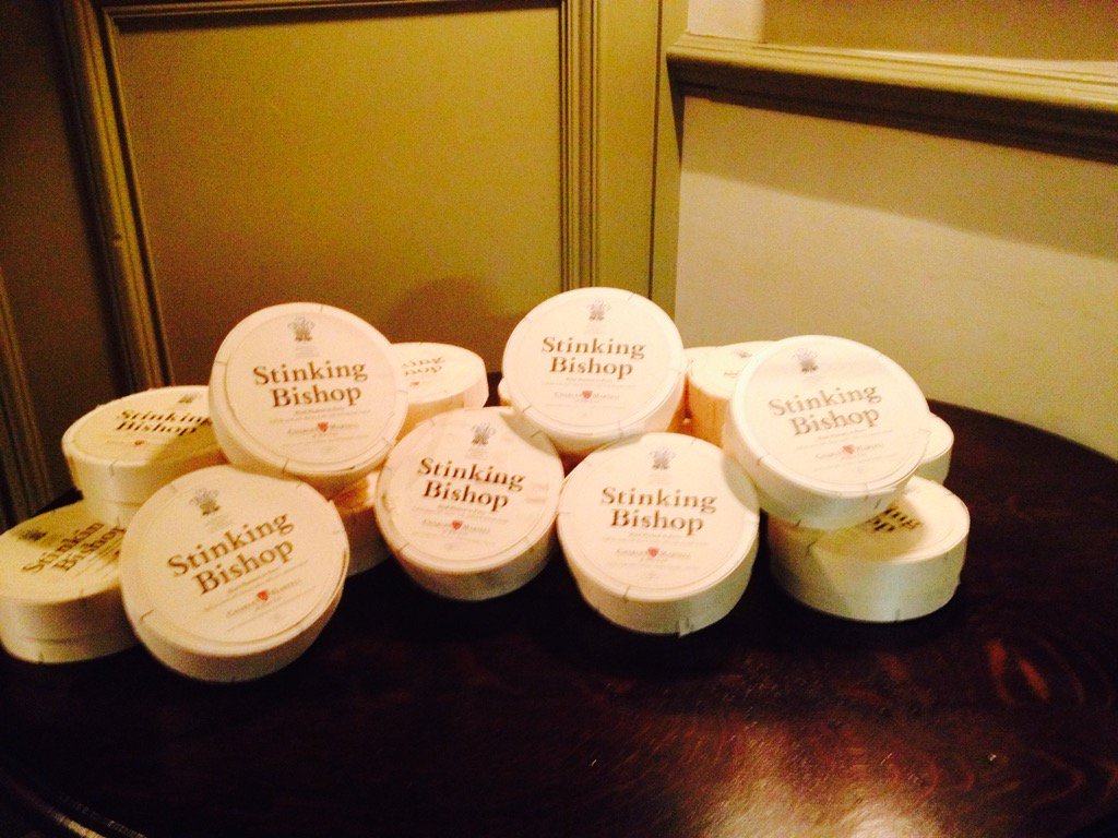 TheFoxandBarrel's tweet photo. Don't forget your nose pegs #smellyfromage @marcatfraiche @brassicagrill @TheGrosvenor @TheFoxandBarrel @HungryHoss https://t.co/81rDkmOe9H