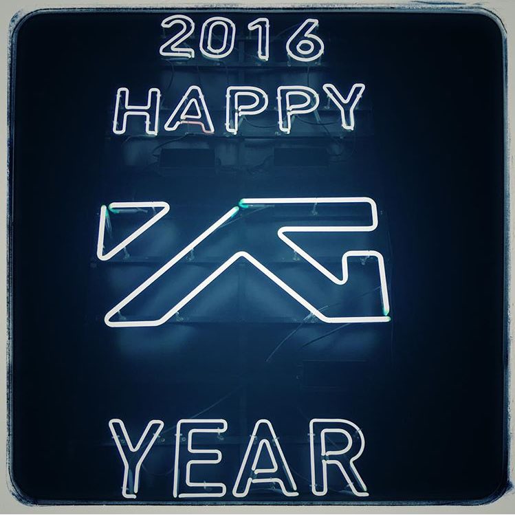 b_i_tim's tweet photo. #HAPPYNEWYEAR
#2016HappyYGyear
#fromKangUkjin #YGPD https://t.co/XJIUmUKRlZ