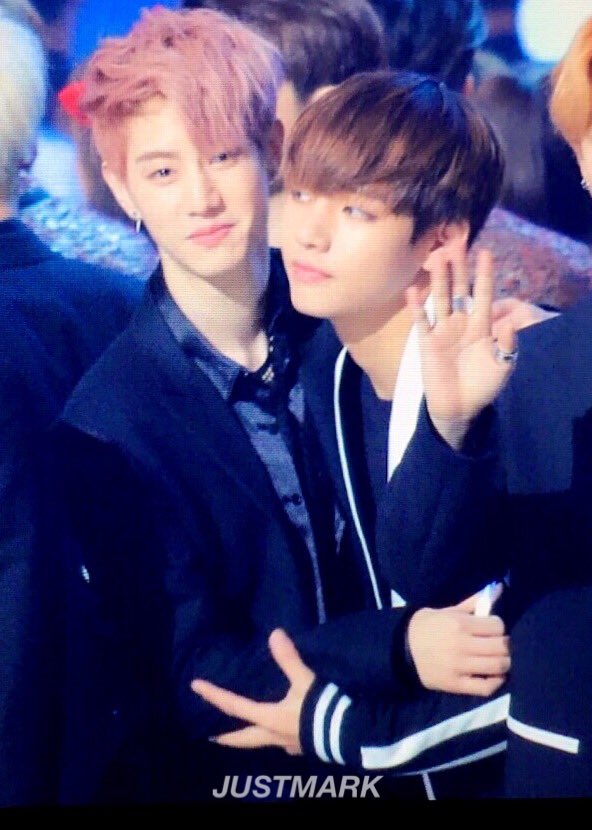 MiKiMimz's tweet image. อ๊ากกกกกกกกก น้ำตาไหลลล วีมาร์คคคค ๆๆ #VMark #MarkV #BTS #GOT7 #BTSGOT7