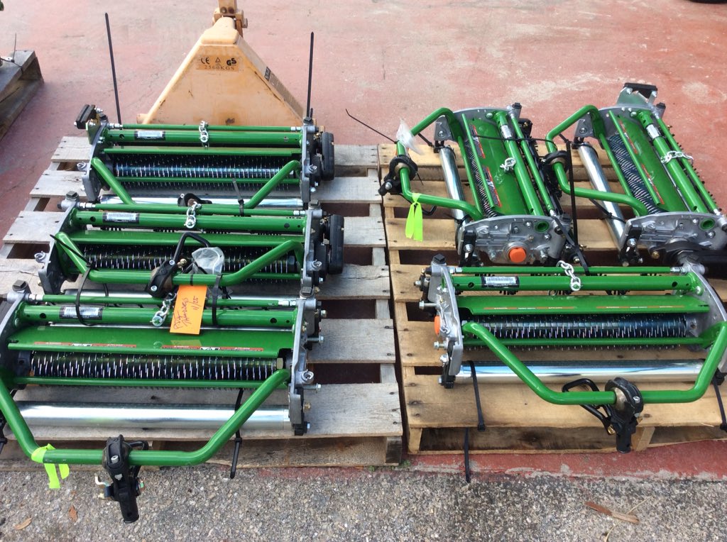 New #GreenIron, phase 3 at Vanderbilt CC. Thank you Stuart! <a href="/ShowTurf/">ShowTurf</a> <a href="/stuartbothe/">Stuart Bothe</a> <a href="/JohnDeere/">John Deere USA</a>