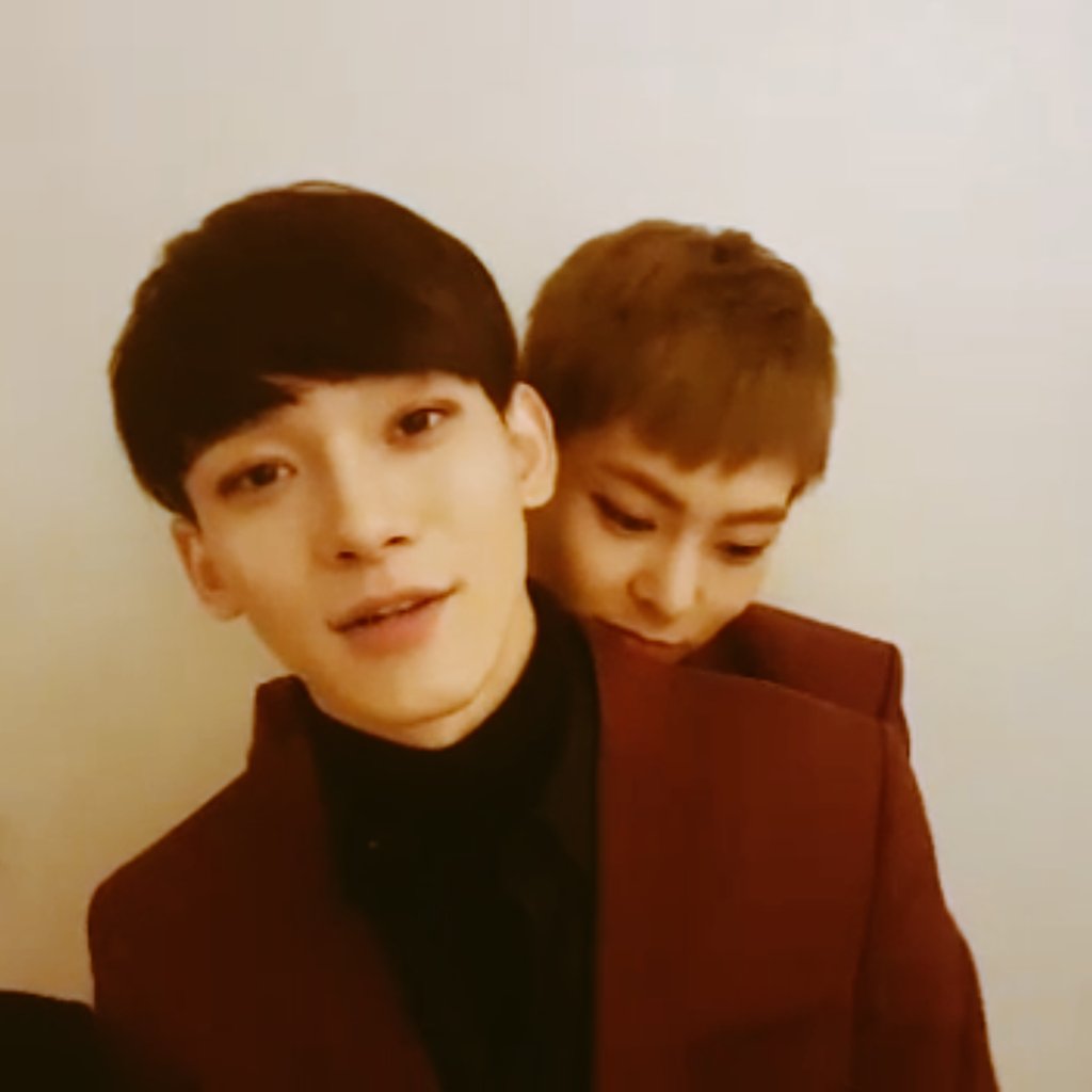 xiumin0326net's tweet photo. 기명제 ㅠㅠㅠㅠㅠ 슈냥이 ㅠㅠㅠ 곡구누리 주거서 영혼이 캡쳐중 ㅠㅠㅠ https://t.co/YUNnvZIiEu