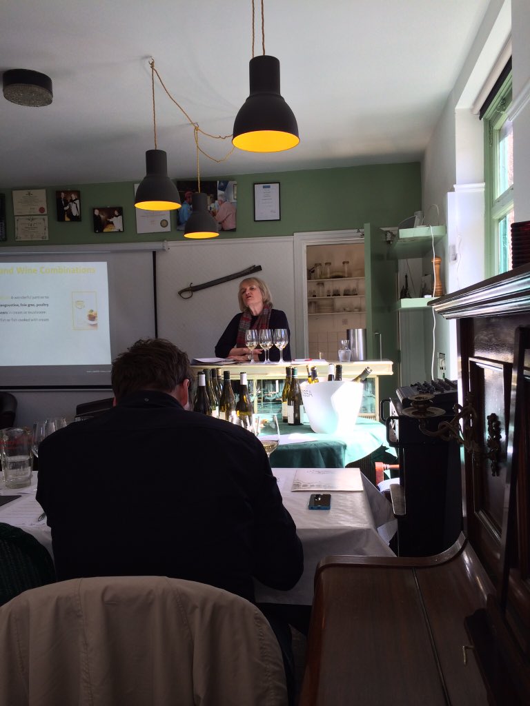 104highst's tweet photo. #Reflections2015 @AFWS #chanlis tasting with @winematcher https://t.co/1wZRNSKJTk