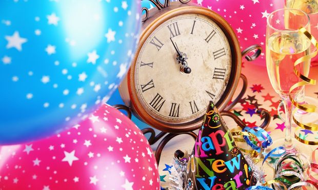 xtractca's tweet image. #happynewyearseve #countdown begins! Wishing you and yours a safe and fun celebration! buff.ly/1MHyUlO