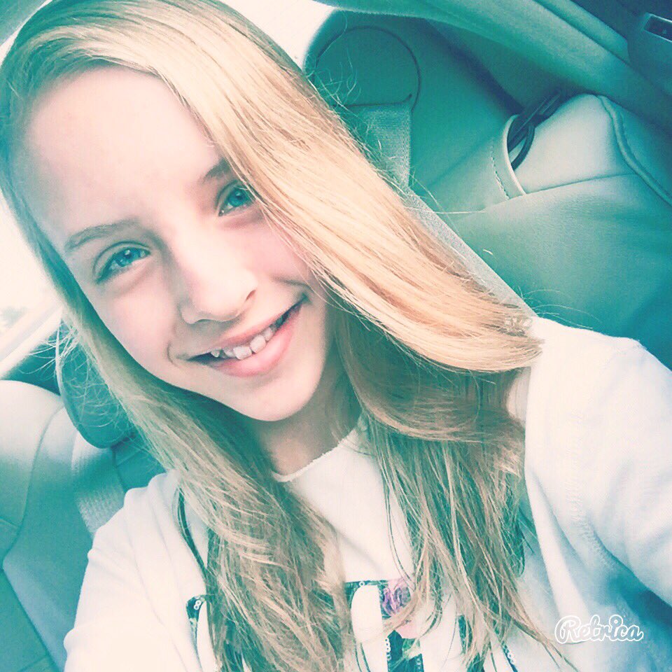 rkjames30's tweet photo. @tyleroakley #SelfiesForTyler https://t.co/gXBOvn32ti