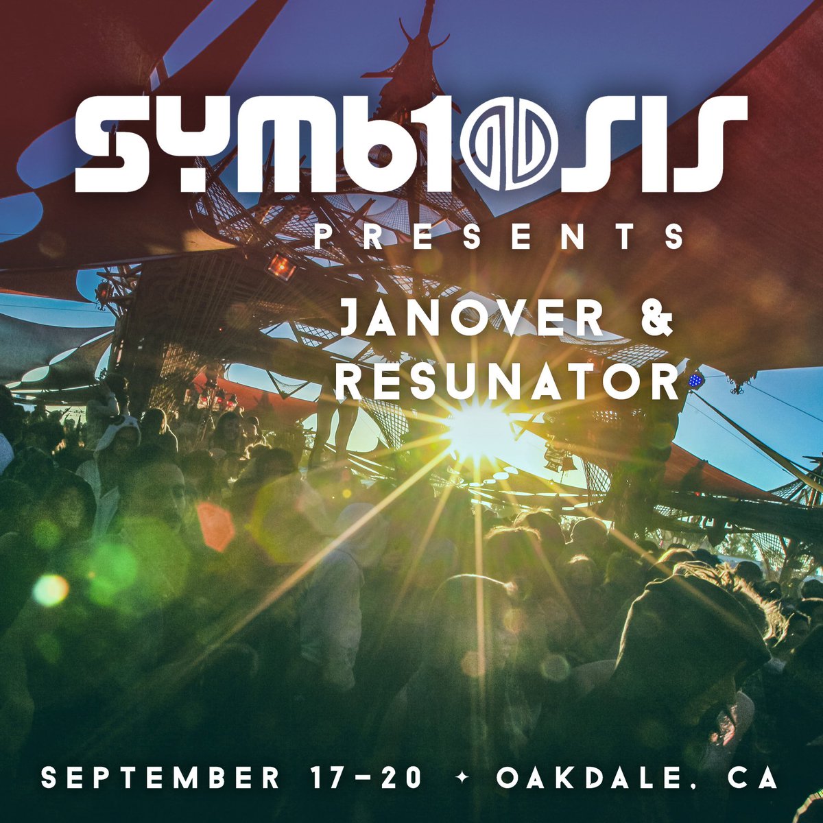 JamieJanover's tweet photo. Thank you @SymGathering for one of the best festivals... ever. #gratitude #epic #festival #Janover #reSunator #SG15 https://t.co/CtS0GMTbqc