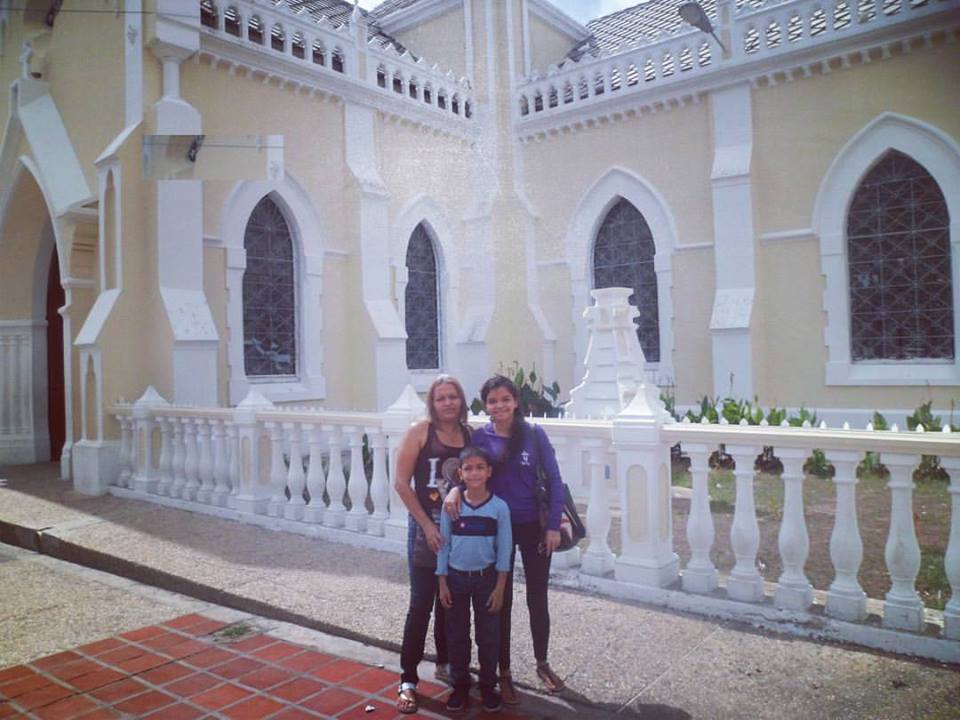 AngiiValerio's tweet photo. Family 💖 https://t.co/qZdAWuHQfK