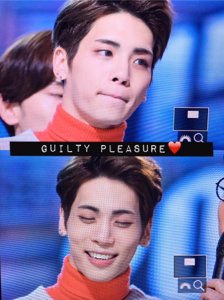 151231/160101 Jonghyun @ MBC Gayo Daejejun. CXkZi3DWQAEGjjC