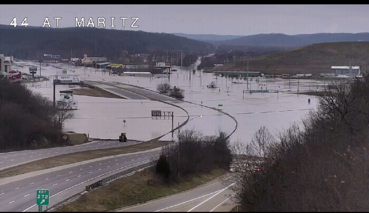 MoDOT St. Louis Area on Twitter: &quot;Here&#39;s a shot of the flooding from one of our traffic cameras ...