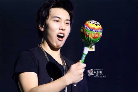 Happy new year and happy birthday lee sungmin  