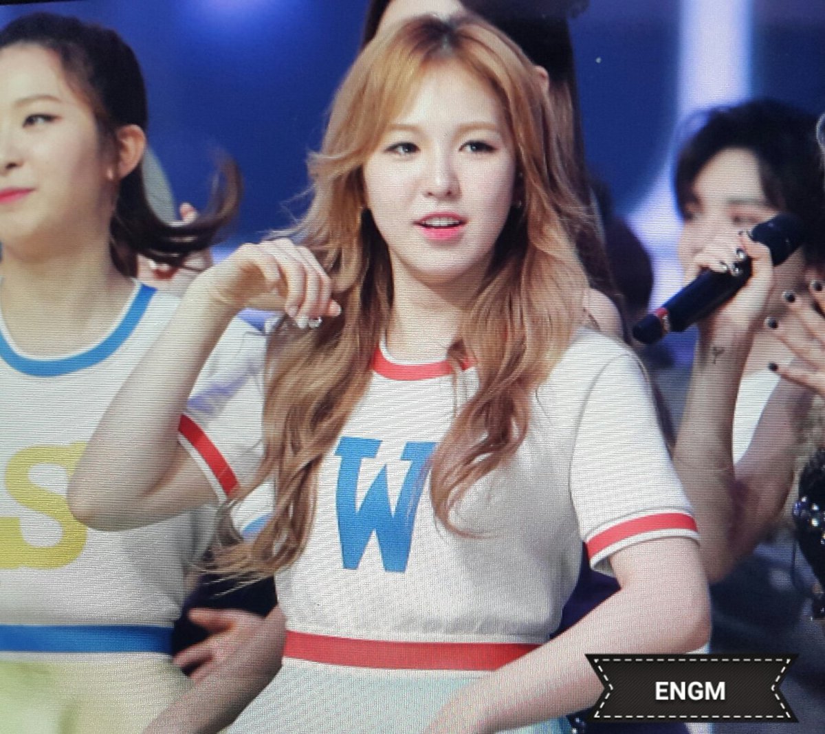 engm_kr tweet picture