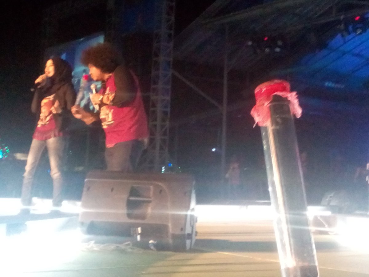 Hihihi <a href="/babecabiita/">BABE</a>