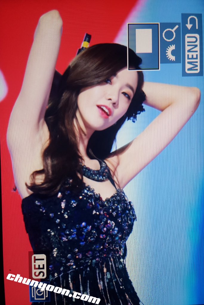 [PIC][31-12-2015]Hình ảnh mới nhất từ "2015 MBC Gayo Daejeon" của SNSD + MC YoonA - Page 4 CXkdRenW8AEk5fy