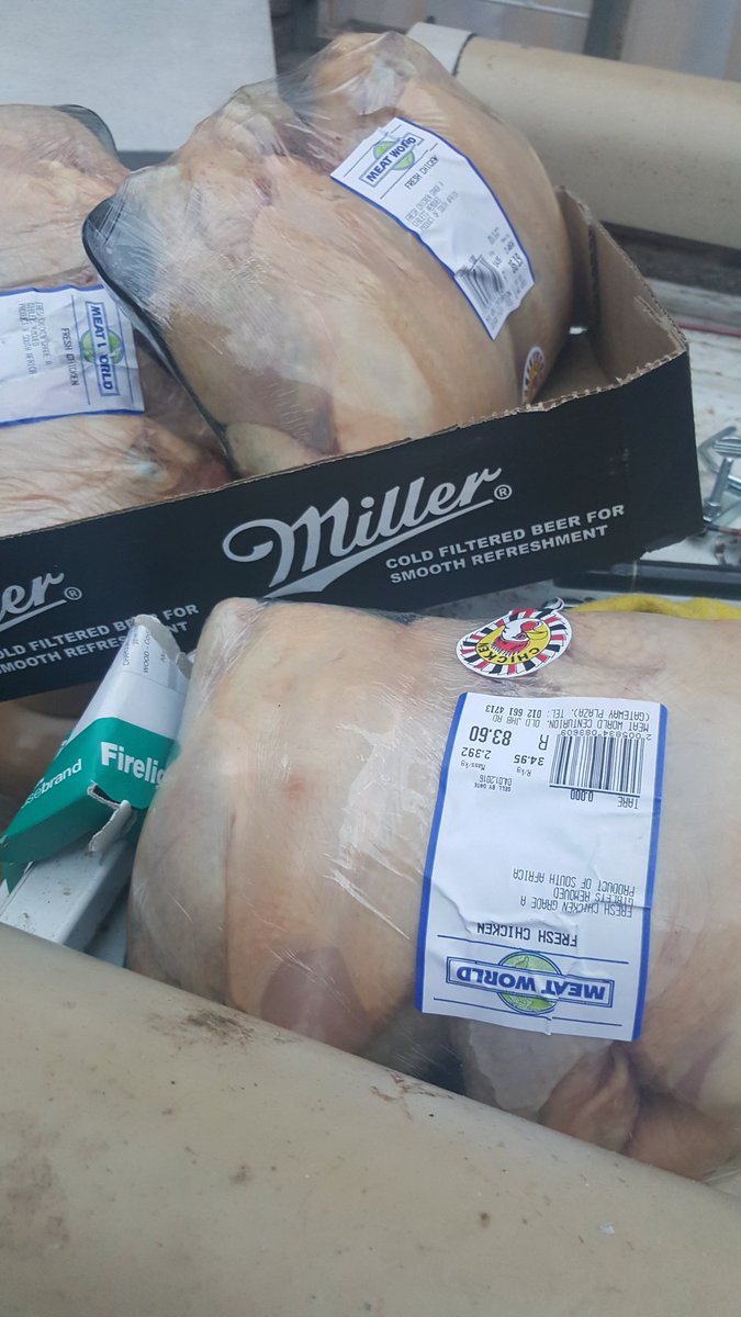 riaank1978's tweet photo. @MWNORTHCLIFF @MeatWorldSouth Thanks Meatworld Centurion. WELL DONE vrot hoenders vir nuwe jaar !!! https://t.co/QJ7SGvMAuX