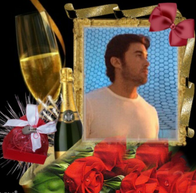 Mariailusion_13's tweet photo. @MUNDOSILLER Feliz cumpleaños!! 🎂 🎁 🎉 Corazón disfruta de tu día junto a los seres que más amas #HappyBdayMundo 😘😘😘 https://t.co/oSYjXOdOmn