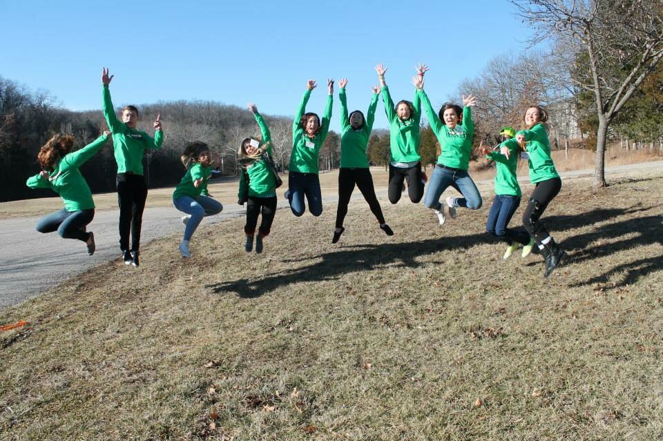 JeffCityStuco's tweet photo. Happy New Year from Jefferson City High School StuCo! #myMASC2015 https://t.co/YCWtIYdCLA