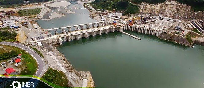 Revolu_Ecuador's tweet photo. #CCS2015 Gente6447 Potencia1500MW Túnel: Longitud24,4Km Diámetro9,1m AlturaEmbalse58m Ahorro$450M/año @MashiRafael https://t.co/kjpI9vbiCe