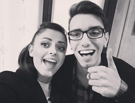 SplendeNali's tweet photo. #Annalisa ed il vincitore del concorso #TimMusicLiveACasaTua Andrea #il2015diAnnalisa https://t.co/WeQHANt3Dn
