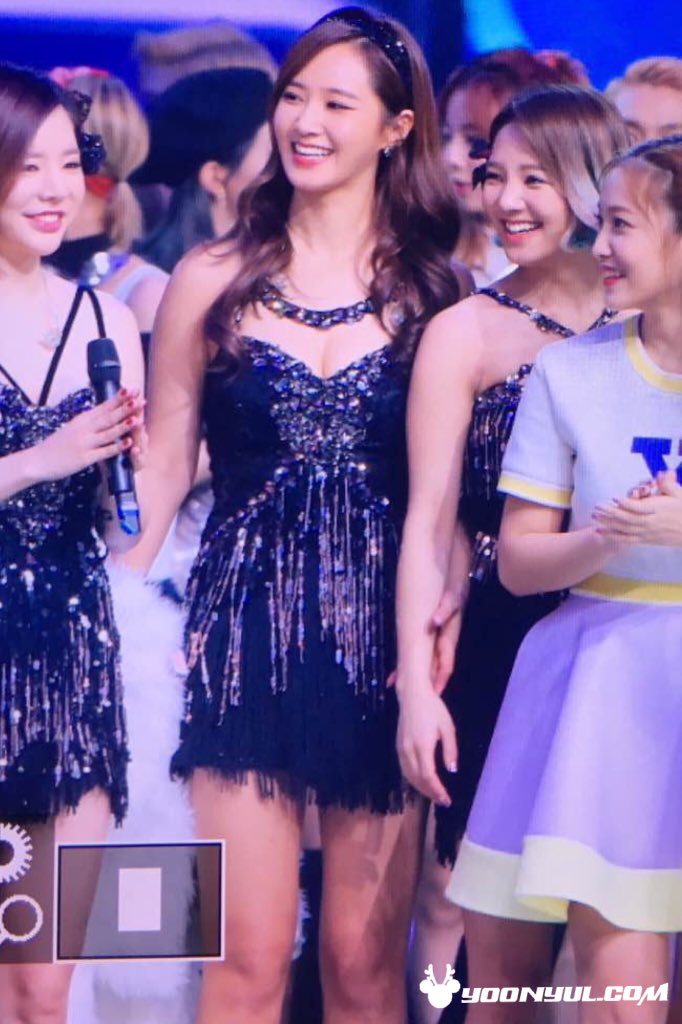 [PIC][31-12-2015]Hình ảnh mới nhất từ "2015 MBC Gayo Daejeon" của SNSD + MC YoonA - Page 3 CXkoP8cVAAAoMUU