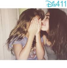 justgmwthings's tweet photo. @justgmwthings rowan &amp; carmen https://t.co/1HHsKbxYom