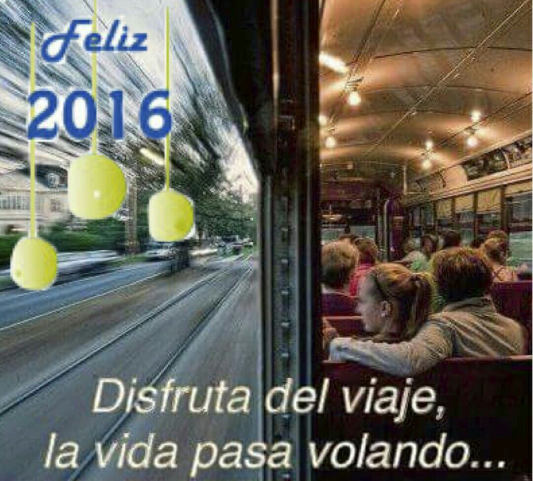 TeatroQuevedo's tweet photo. Os deseamos a todos un FELIZ AÑO 2016!! Viva el #teatro
#Feliz2016 #Madrid#chamberi https://t.co/aPGpBMYrLC