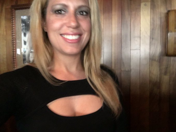 in #malibu awaiting my table gettin twisted https://t.co/q29vY2LcD6<a href="/tag/malibu"class="tags">#malibu</a>