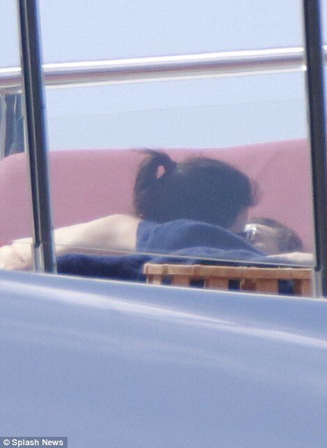 Kendall Jenner And Harry Styles Spotted On A Yacht In St Barts Lipstick Alley