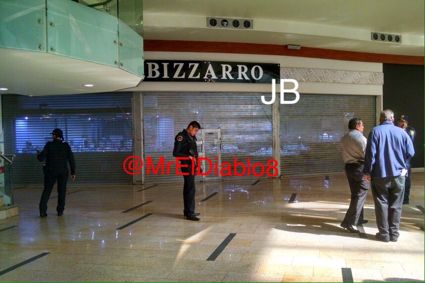 Asaltan a joyería en Iztapalapa - CXlEb8BUkAAAPzi