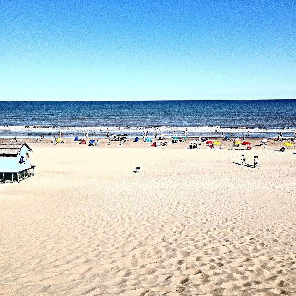 LoMakeUpStudio's tweet photo. Antes de pisar la playa este verano, pasá por #LoMakeUpBlog que te cuento todo lo que tené… https://t.co/kYNW0QDC6V https://t.co/VglXBcBlFL