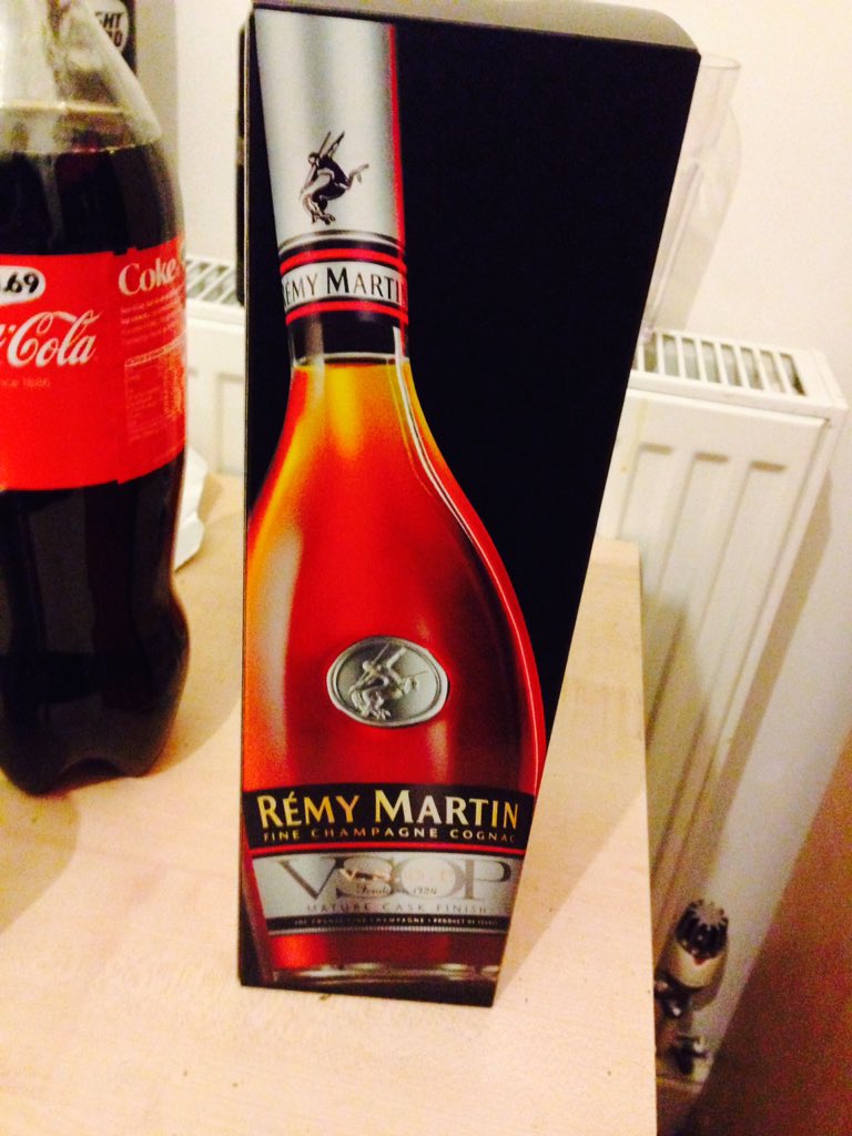 cameronmarkowen's tweet photo. Tonight's wave 🍹 https://t.co/0rxRcLZrGl
