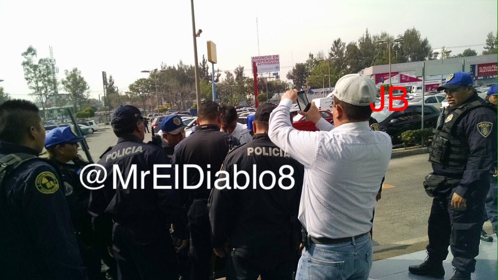 Asaltan a joyería en Iztapalapa - CXlItsPVAAAYeCD